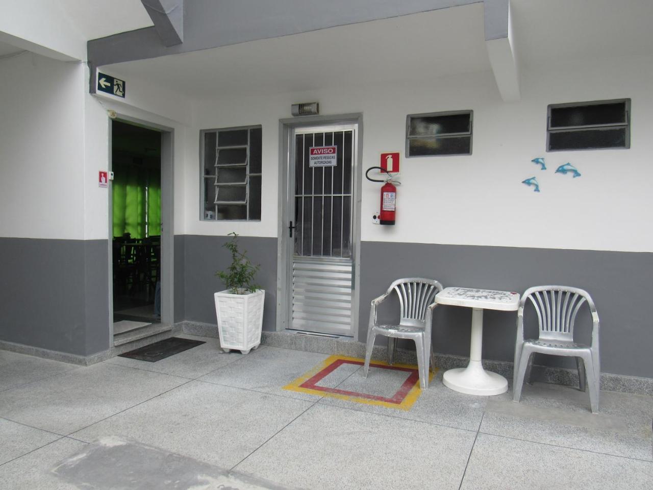 Hotel Pousada Girassol Matinhos Exterior foto